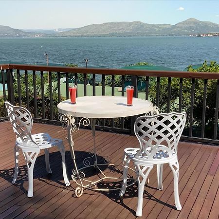 Marina Views Guesthouse ハートビーズポート エクステリア 写真