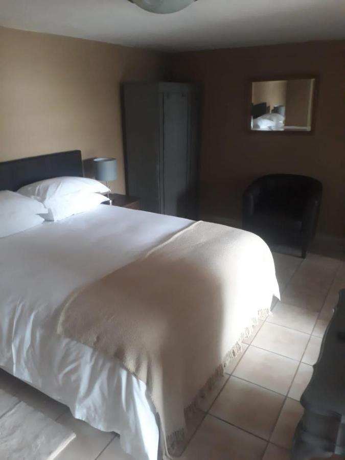 Marina Views Guesthouse ハートビーズポート エクステリア 写真